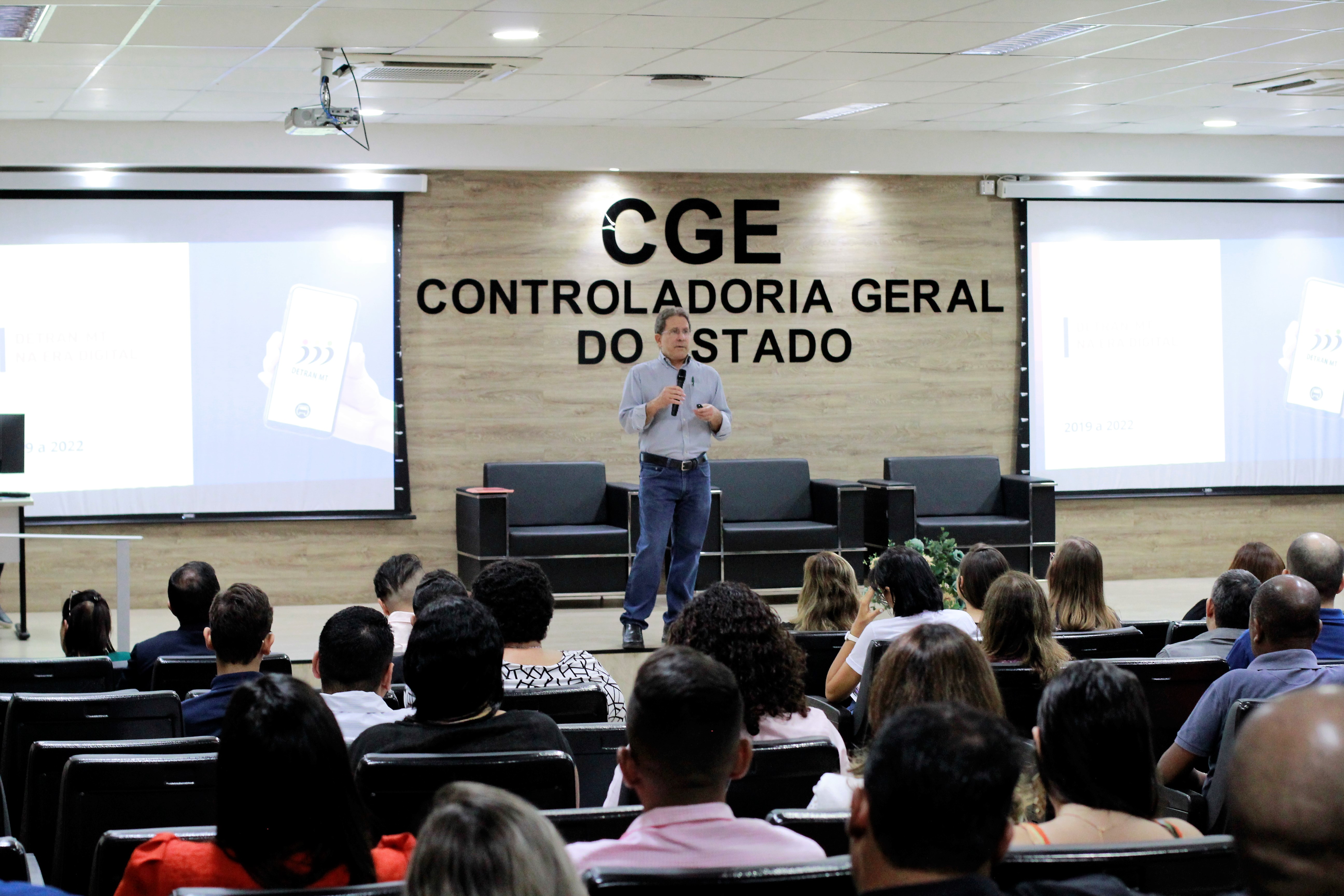Kamila Nascimento/Detran-MT Presidente do Detran se reúne com gestores da Autarquia e apresenta avanços na gestão -