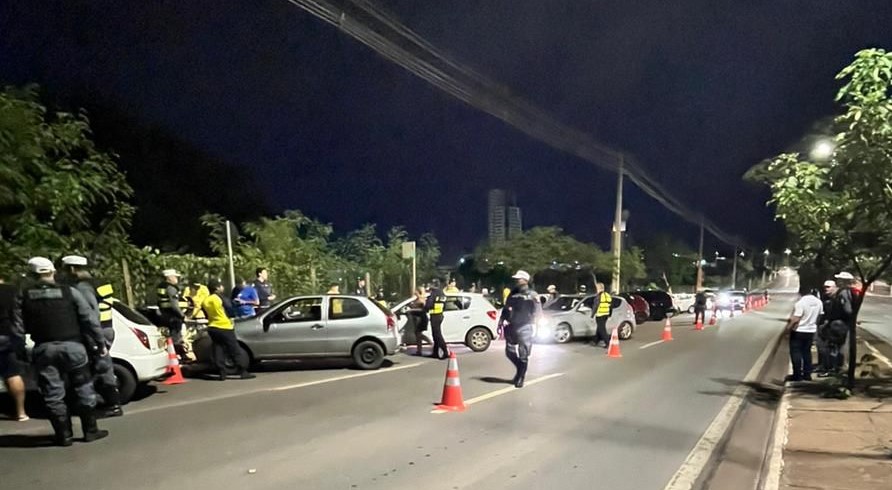 Operação flagra seis motoristas alcoolizados e emite 44 autos de infração - 27ª Operação Lei Seca